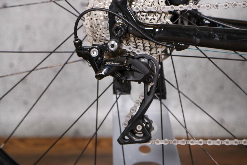 2022 Lapierre e-Sensium 5.2 - rear mech.jpg