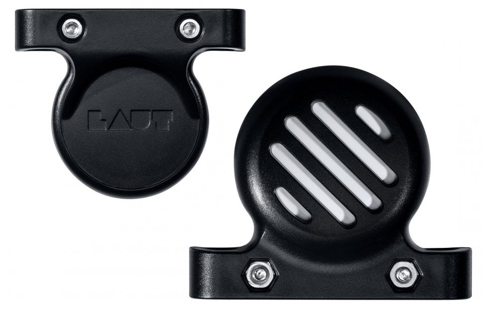 2022 Laut Airtag under saddle