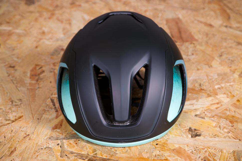 2022 Lazer Vento KinetiCore helmet - front.jpg