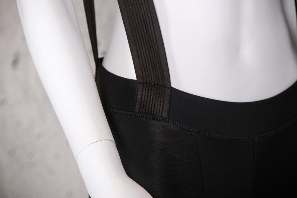 2022 Lusso Ladies Comfort Break Bibtights - strap detail.jpg