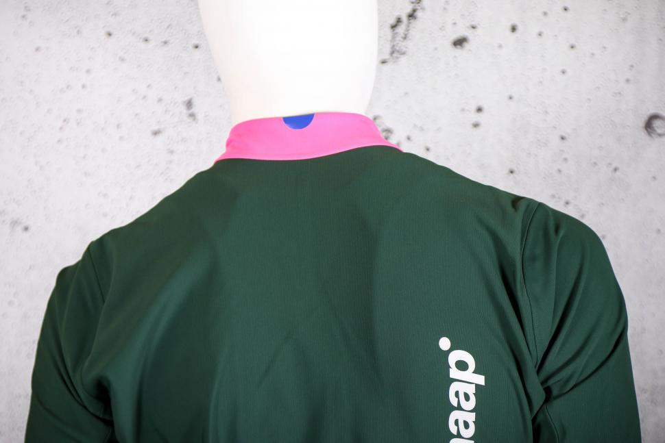 2022 MAAP Training Winter Jacket - shoulders.jpg