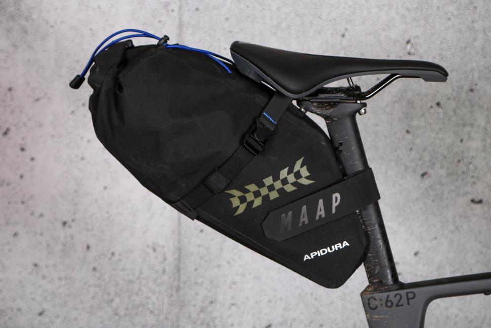 2022 MAAP x Apidura Saddle Pack 7L - 1.jpg