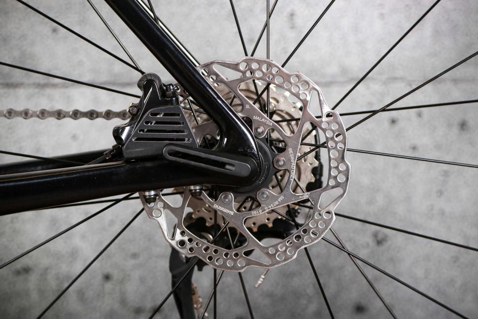 2022 Merida Scultura Limited - rear disc brake.jpg