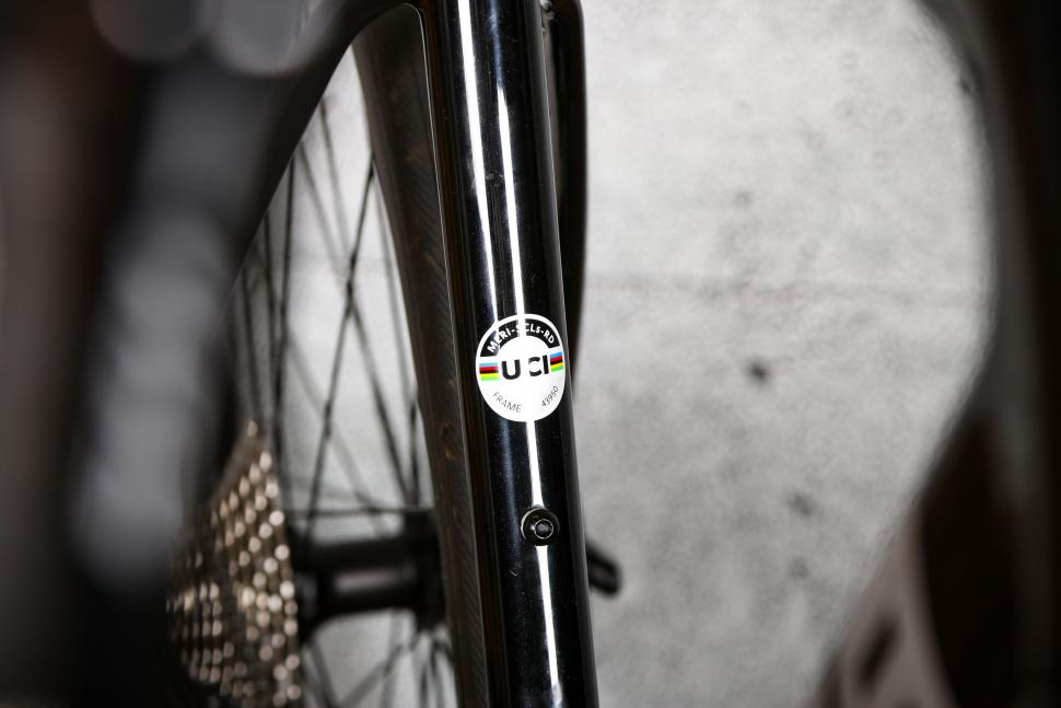 2022 Merida Scultura Limited - UCI sticker.jpg