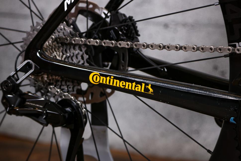 2022 Merida Scultura Team - chain stay.jpg