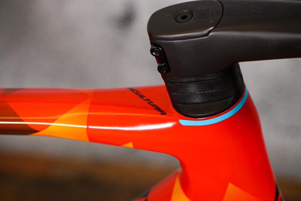 2022 Merida Scultura Team - spacers.jpg
