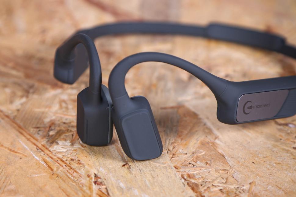 2022 Mojawa MOJO1 Wireless bone conduction headphones - detail.jpg