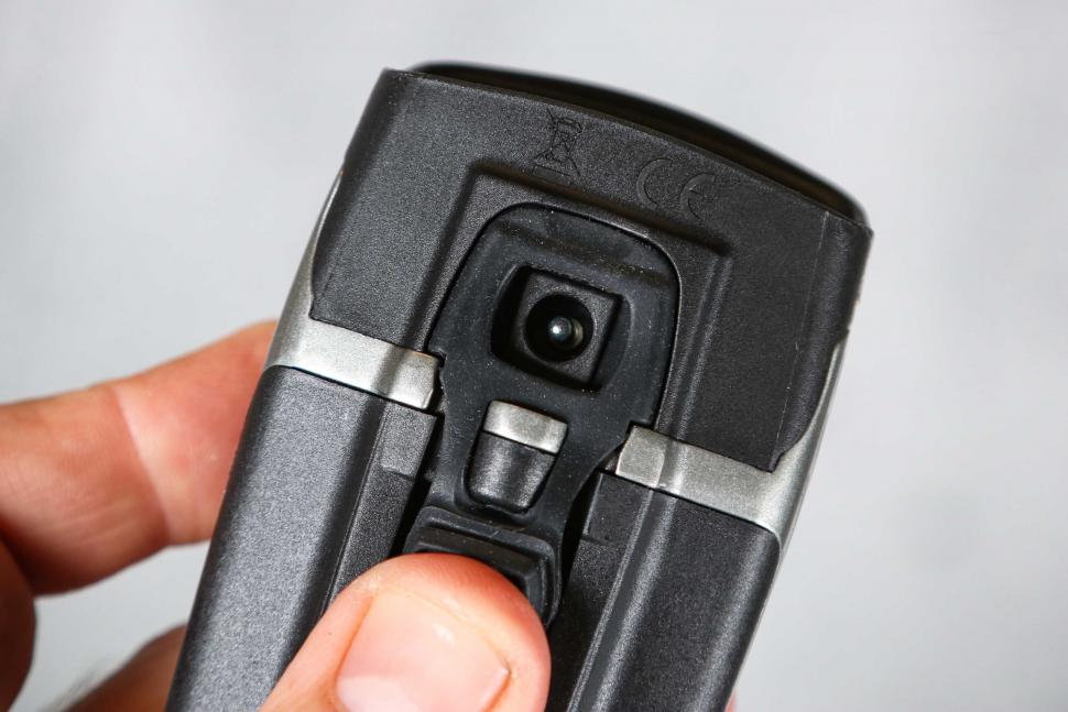 2022 Niterider Lumina 1800 Dual - charging port.jpg