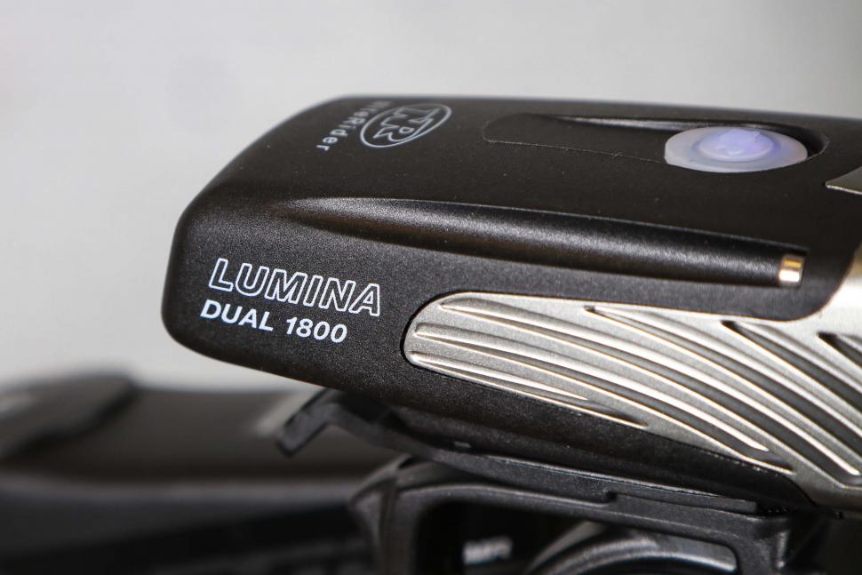 2022 Niterider Lumina 1800 Dual - detail.jpg