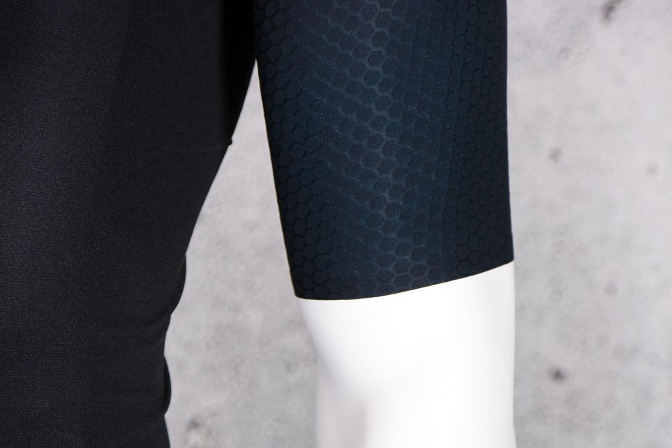 2022 Nopinz Souplesse SS Jersey - sleeve 2.jpg