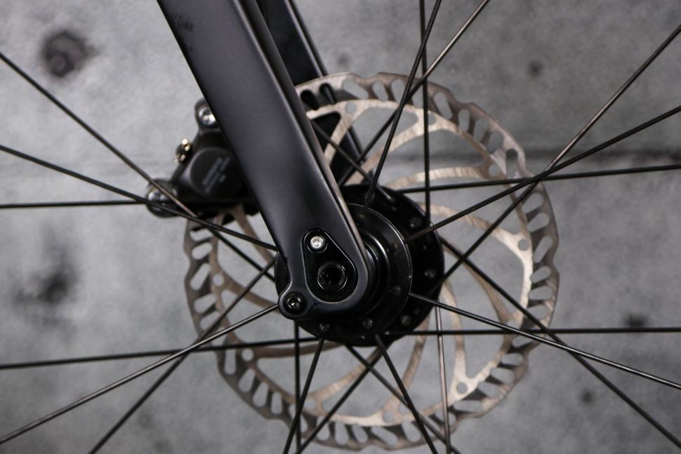2022 Orro Terra E GRX600 E-Bike - fork detail.jpg