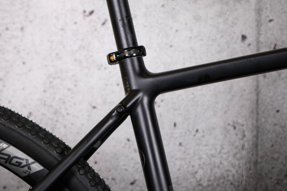 2022 Orro Terra E GRX600 E-Bike - seat tube junction.jpg