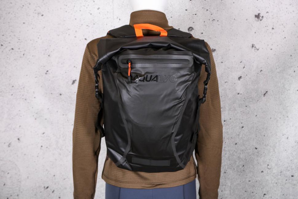 2022 Oxford Aqua Evo 22L Backpack 1.jpg