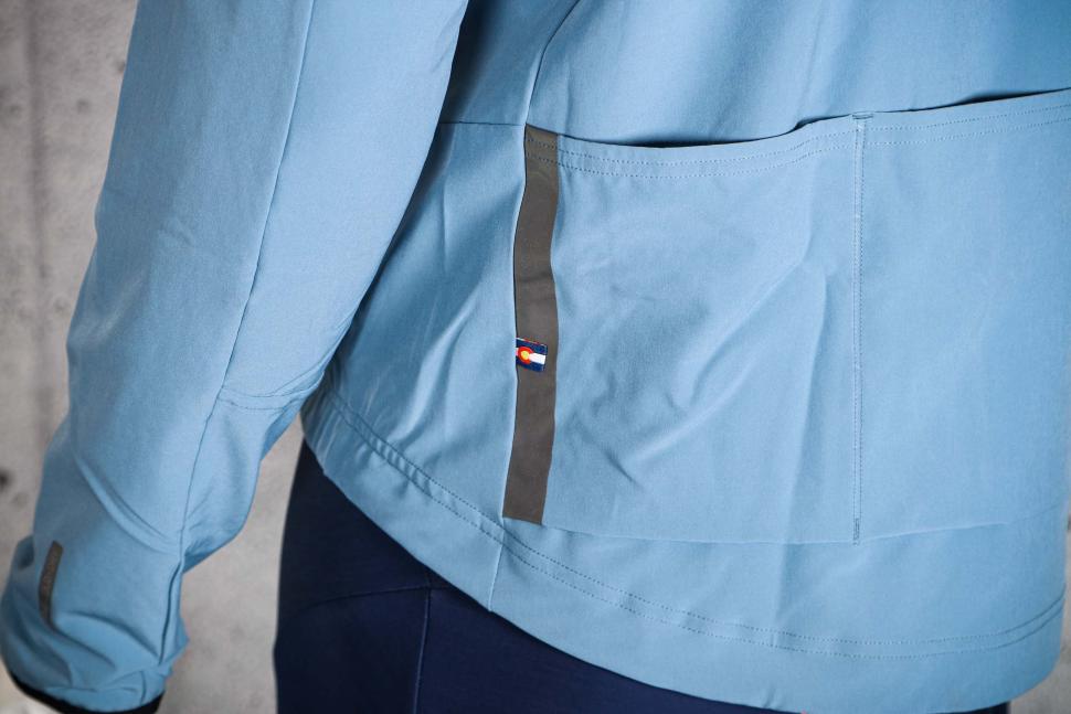 2022 Pactimo Men’s Alpine Thermal Jacket - back detail.jpg