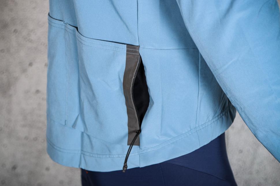 2022 Pactimo Men’s Alpine Thermal Jacket - zip pocket.jpg