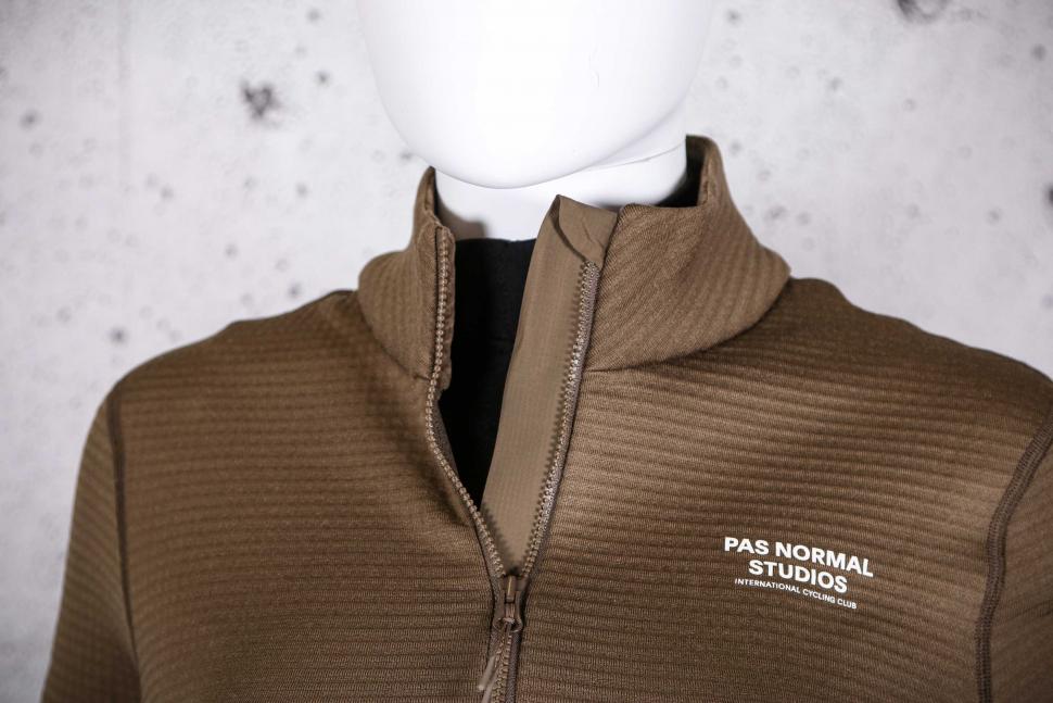 2022 Pas Normal Studios Women's Escapism Performance Fleece Zip - collar 2.jpg