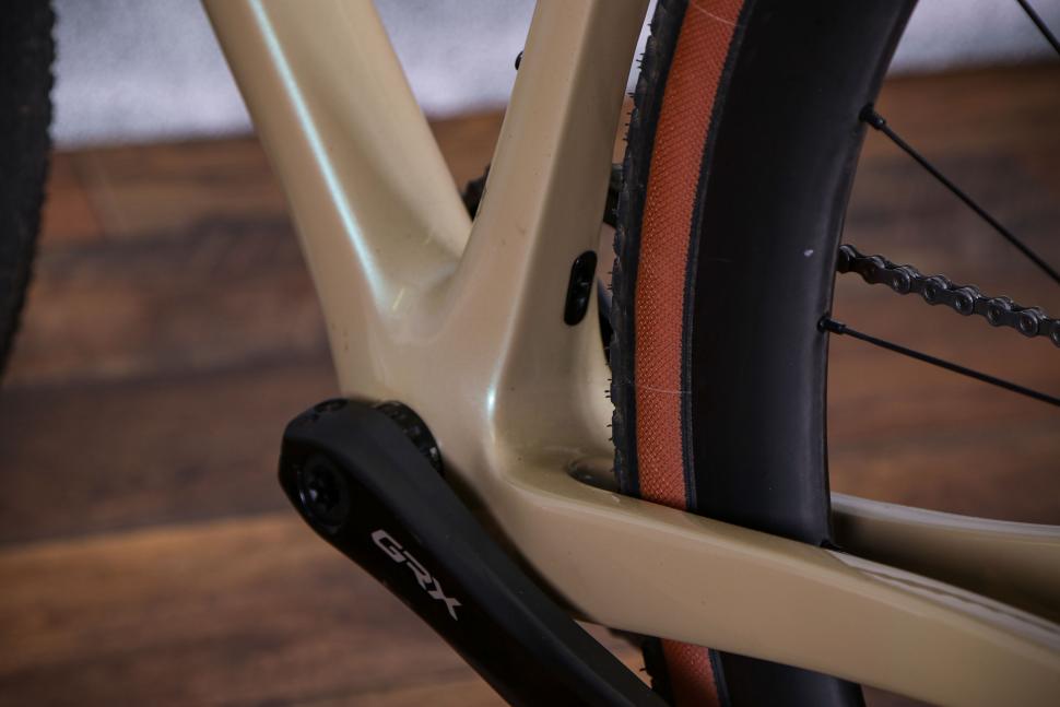 2022 Pearson On And On Carbon Aero Gravel Bike - bottom bracket 2.jpg