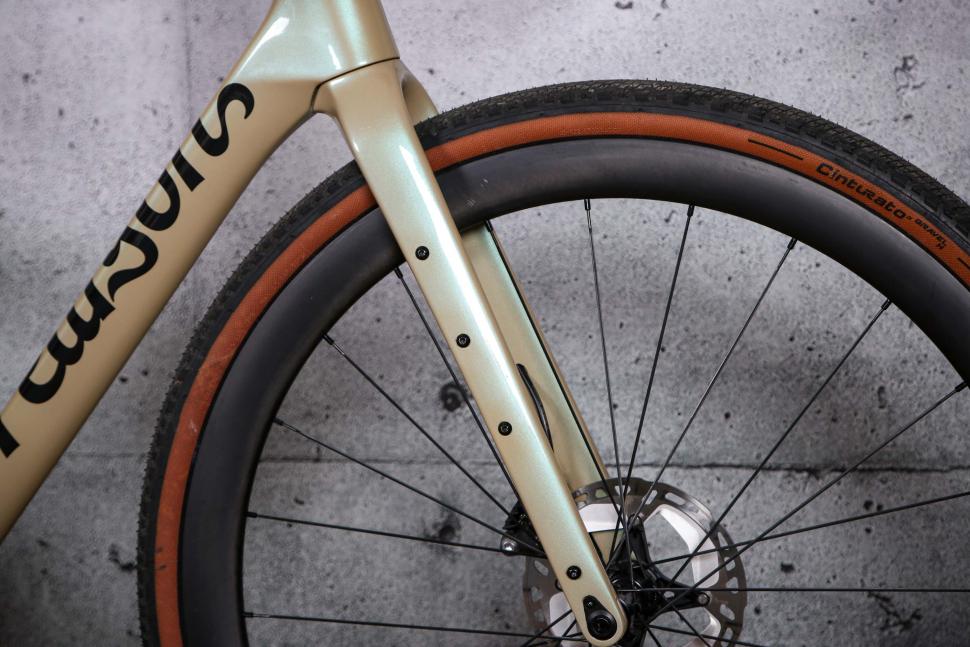 2022 Pearson On And On Carbon Aero Gravel Bike - fork.jpg