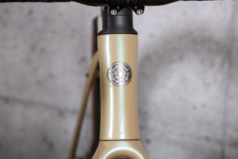 2022 Pearson On And On Carbon Aero Gravel Bike - head tube badge.jpg