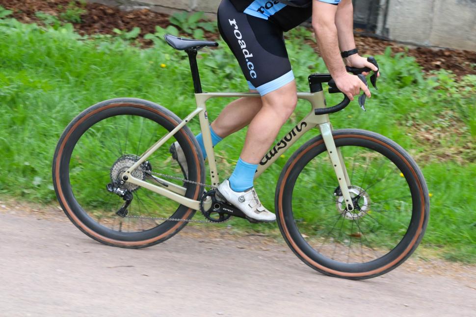 2022 Pearson On And On Carbon Aero Gravel Bike - riding 4.jpg