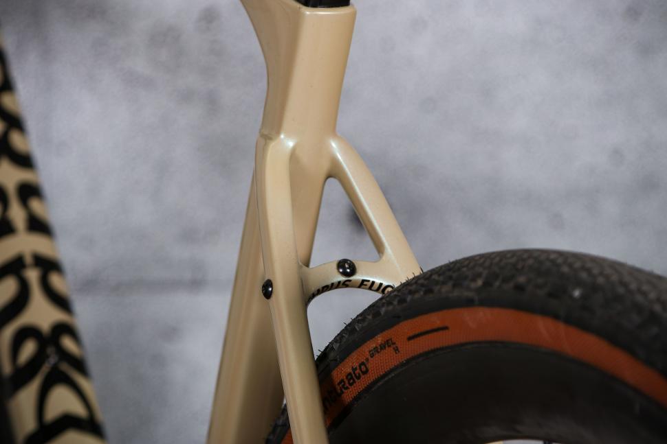 2022 Pearson On And On Carbon Aero Gravel Bike - seat stays detail.jpg