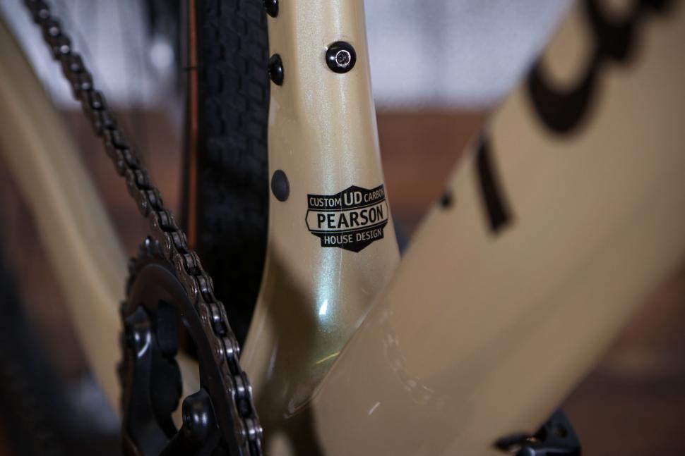2022 Pearson On And On Carbon Aero Gravel Bike - seat tube graphic 2.jpg
