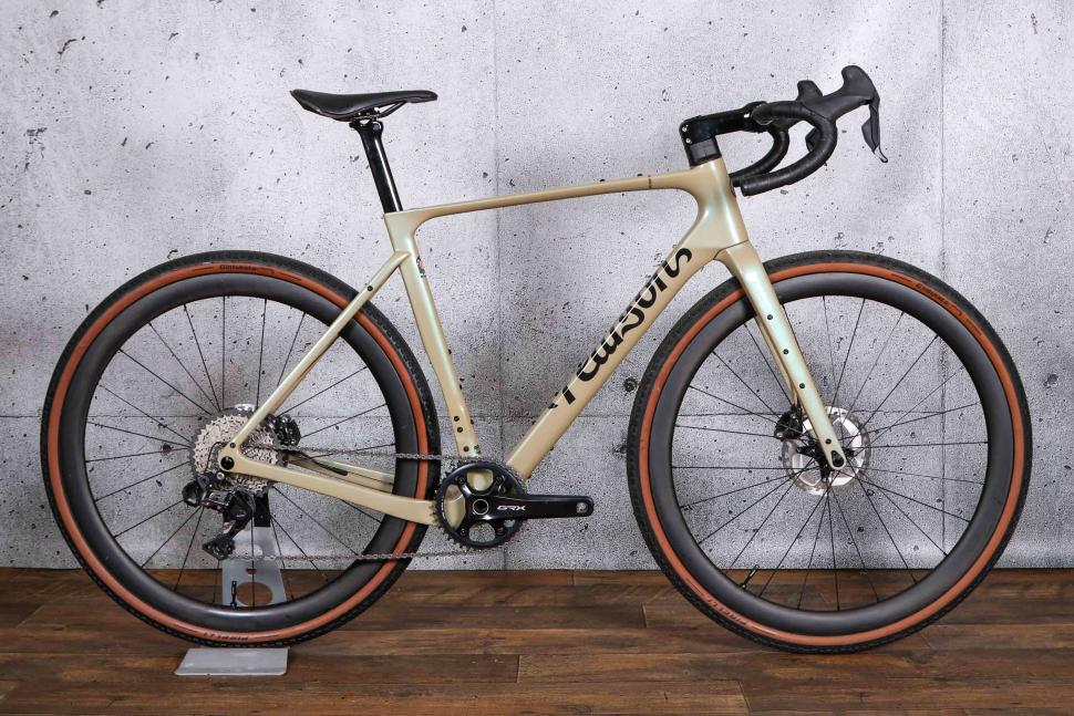 2022 Pearson On And On Carbon Aero Gravel Bike.jpg