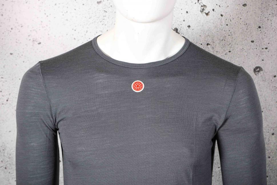 2022 Pearson Long Sleeve Base Layer Iron Grey - chest.jpg