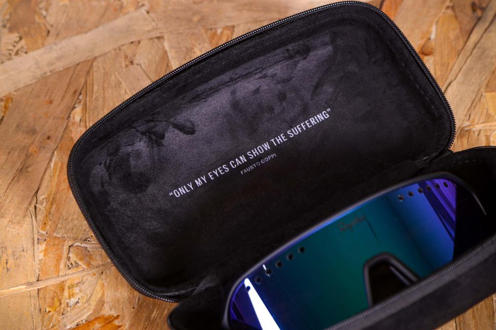 2022 Rapha Explore Sunglasses - case inside.jpg