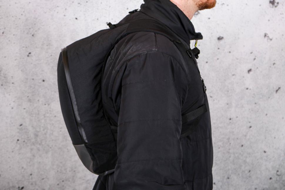 2025 Rapha Pro Team Lightweight Backpack - side