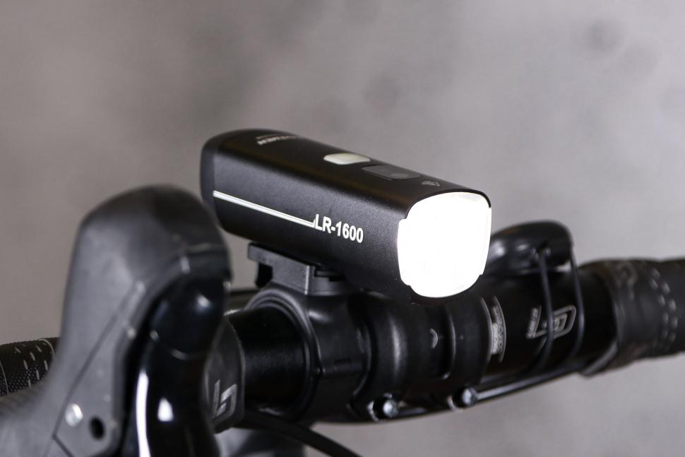 2022 Ravemen LR1600 USB Rechargeable Curved Lens Front Light - 2.jpg