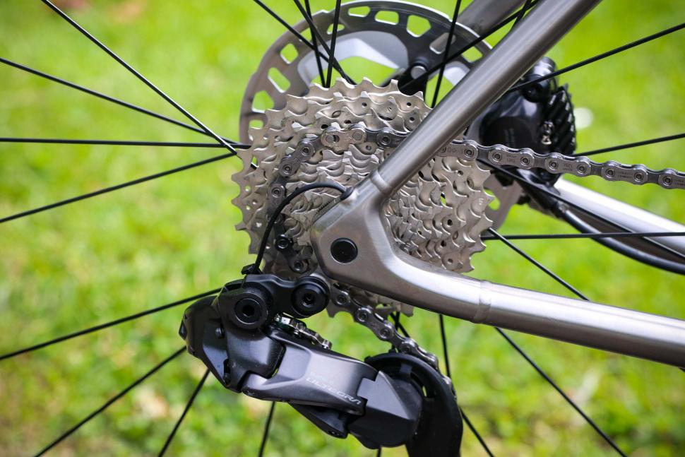 2022 Reilly FUSION AERO ROAD DISC - cassette.jpg