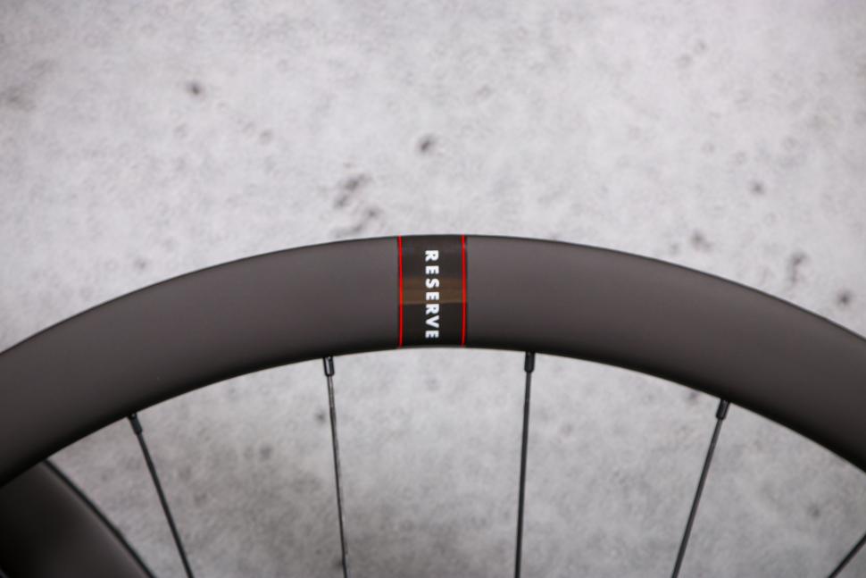 2022 Reserve 40 | 44 wheelset - rim detail 1.jpg