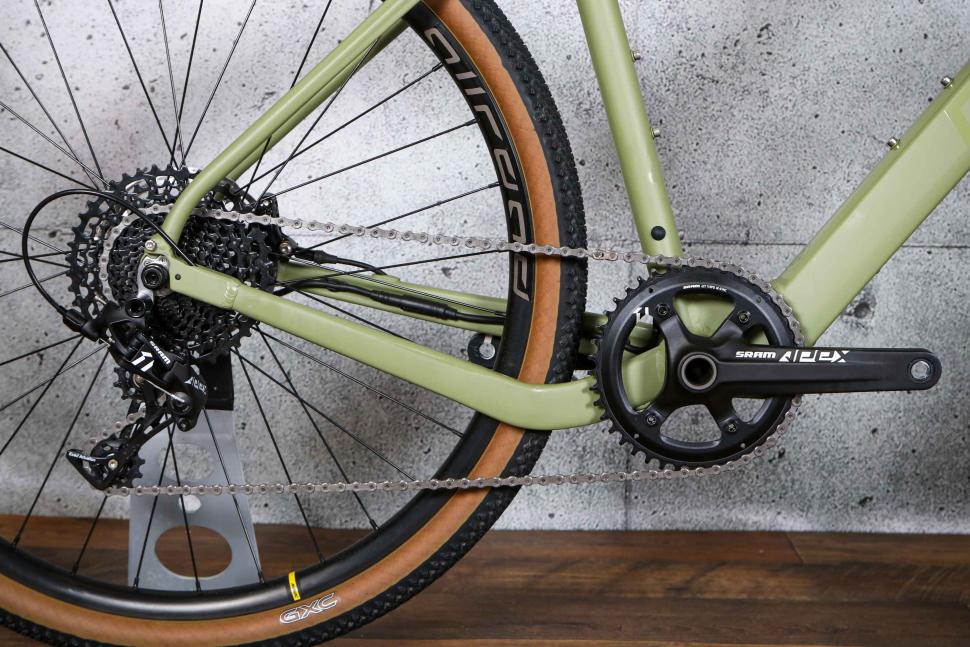 2022 Ribble Gravel ALe Sport SRAM Apex 1x - drivetrain.jpg