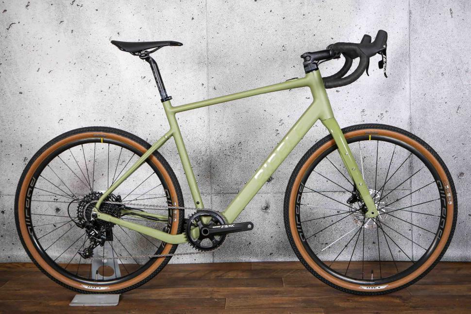 2022 Ribble Gravel ALe Sport SRAM Apex 1x.jpg