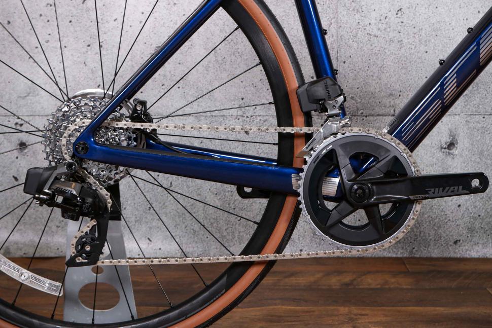 2022 Scott Addict 10 - drive train.jpg