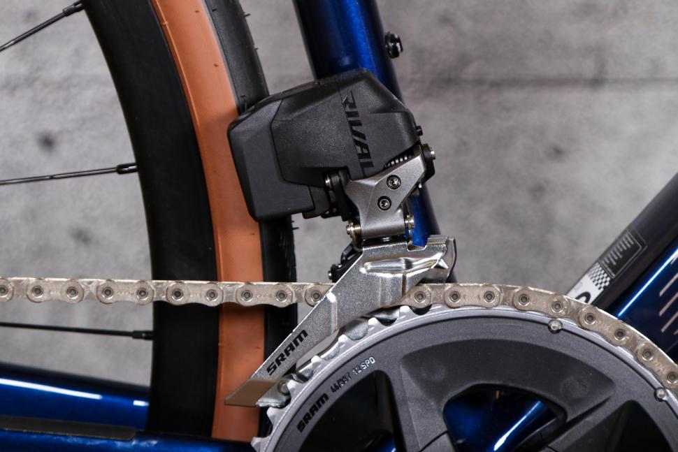 2022 Scott Addict 10 - front mech.jpg