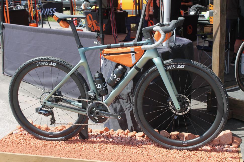 2022 Sea Otter Scott Addict Gravel - 1.jpeg