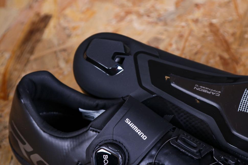 2022 Shimano RC7 SPD-SL Shoes - sole heel.jpg