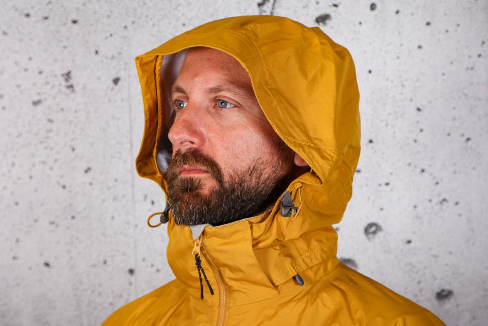 2022 Showers Pass Mens EcoLyte Elite Jacket - hood.jpg