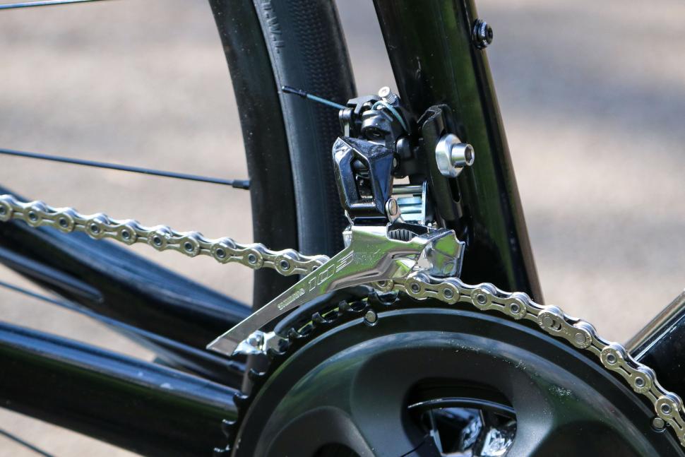 2022 Specialized Allez Sprint Comp - front mech.jpg