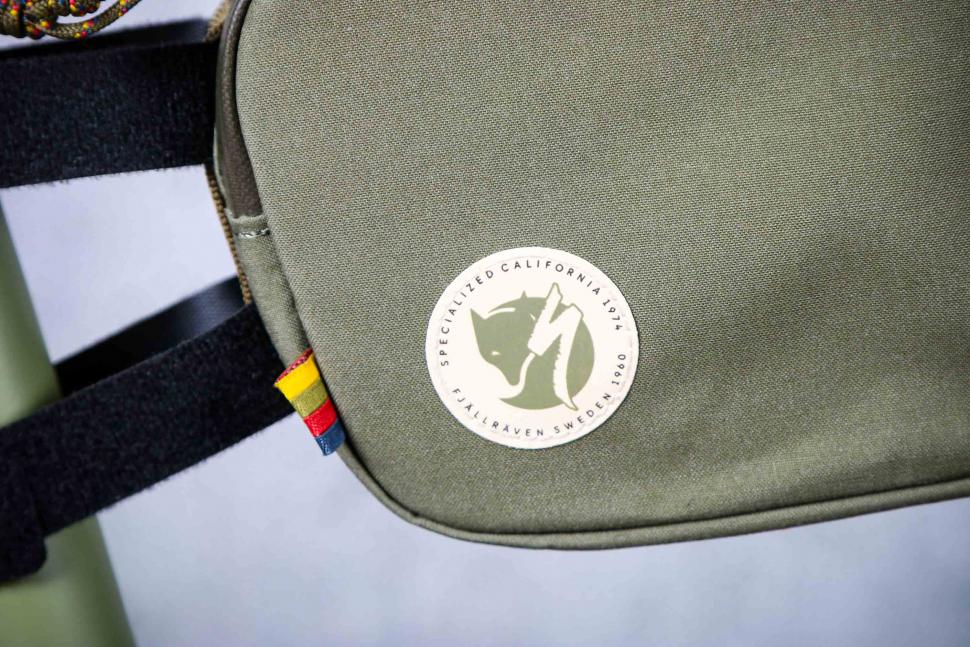 2022 Specialized-Fjallraven Frame Bag - logo.jpg