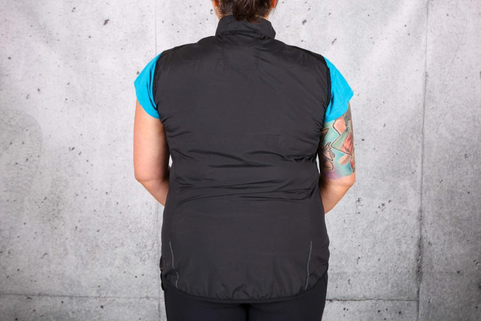 2022 Specialized Fjallraven Women's Adventure Vest - back.jpg