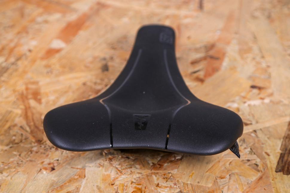 2022 SQlab 612 Ergowave R saddle - back