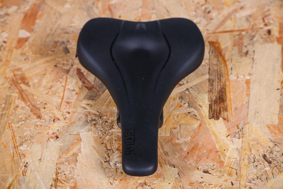 2022 SQlab 612 Ergowave R saddle - top