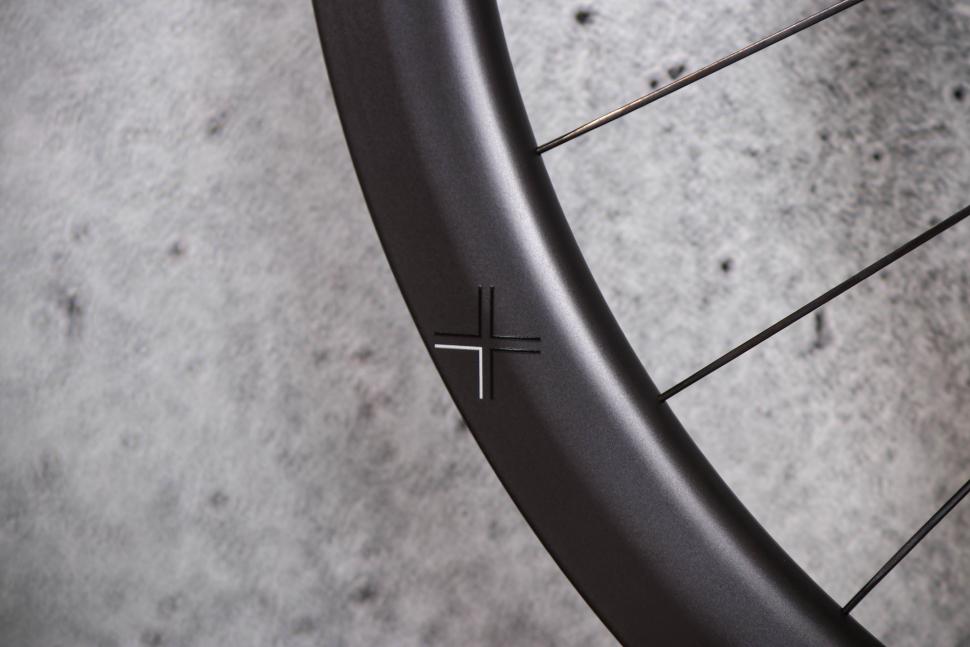 2022 Swiss Side HADRON&sup2; All-Road Wheelset - rim detail 1.jpg