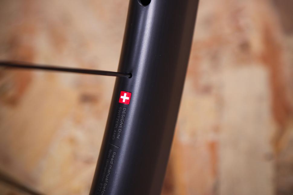 2022 Swiss Side HADRON&sup2; All-Road Wheelset - spoke detail.jpg