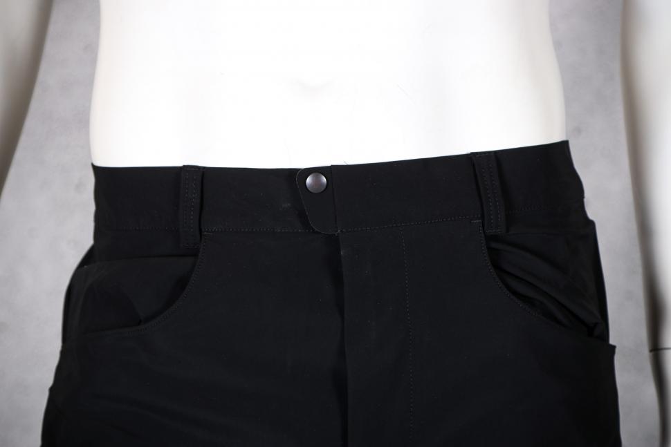 2022 TICCC Roam shorts - waist band.jpg