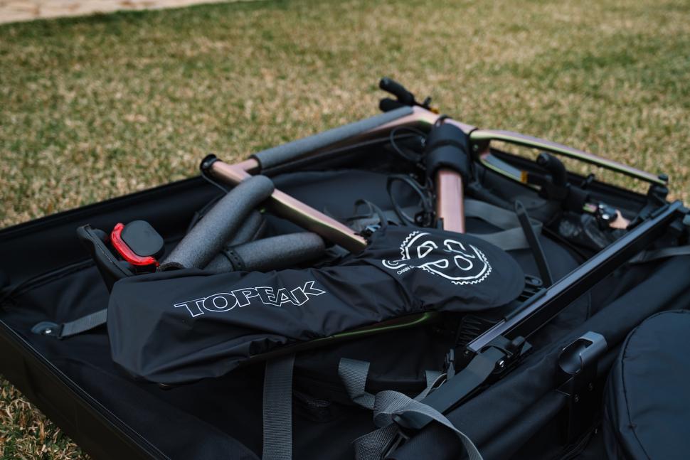 2022 Topeak Pakgo X in use 18.jpg