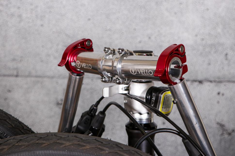 2022 Vello Rocky folding bike - bars folded.jpg